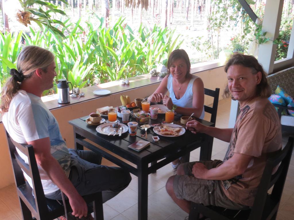 Hotel Manora Garden Phang Nga Exterior foto