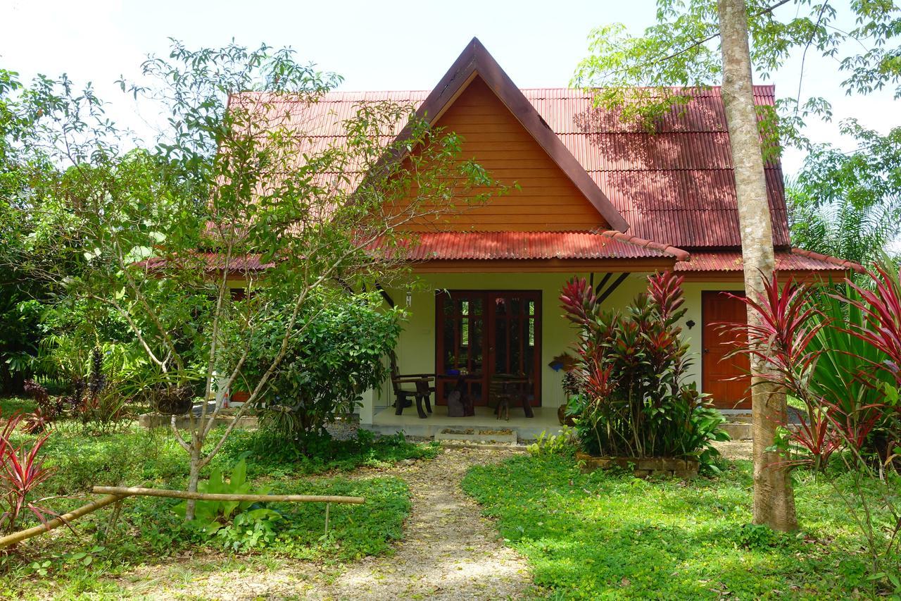 Hotel Manora Garden Phang Nga Exterior foto